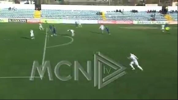 Así fue el primer gol oficial de Carlos Nazayro Rivas en el Kukesi (Video: MCN TV)