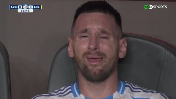 Lionel Messi rompió en llanto en el banquillo tras ser sustituido. (Video: DSports)