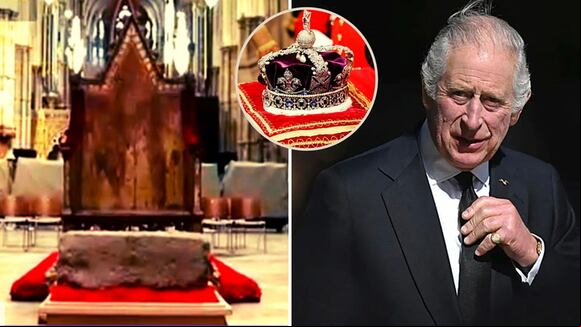 Carlos III será coronado en trono de madera