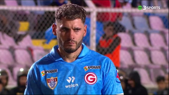 Gol de Pablo Erustes para la clasificación de D. Garcilaso a la fase de grupos de la Copa Sudamericana. (Video: DirecTV)