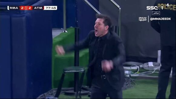 Autogol del Real Madrid para el 3-2. (Vídeo: X).