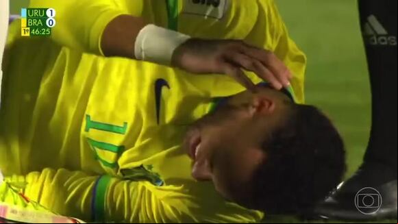 Neymar sufrió lesión en el partido entre Uruguay vs. Brasil. (Video: SporTV)