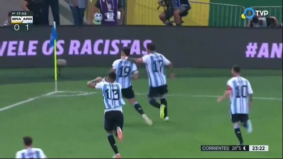 Nicolás Otamendi marca el 1-0 de Argentina vs. Brasil por las Eliminatorias 2026. (Vídeo: TVP).