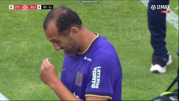 Hernán Barcos lesionado en Alianza Lima vs. UTC. (Video: Liga 1 MAX)