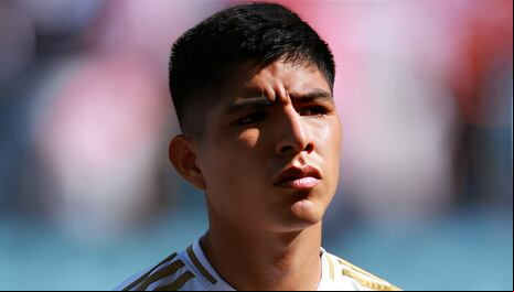 Piero Quispe lamentó las pocas chances que tuvo de jugar con Perú: “Es cosa del ‘profe’”