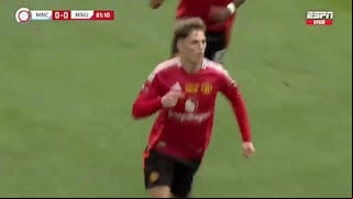 Bailó a toda la defensa del Man. City: el golazo de Garnacho en Wembley y el festejo a lo ‘CR7’